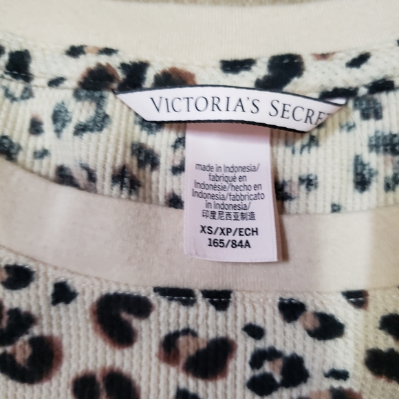 Victoria's secret gown - Picture 4 of 4